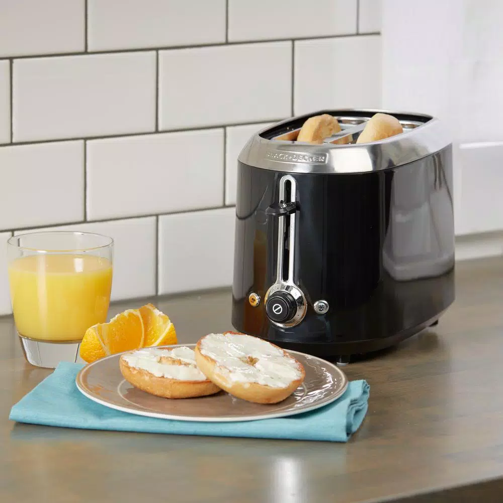 Toasters BLACK+DECKER 2-Slice Black Wide Slot Toaster With Temperature Control 7 Toasters BLACK+DECKER 2-Slice Black Wide Slot Toaster With Temperature Control - Image 5