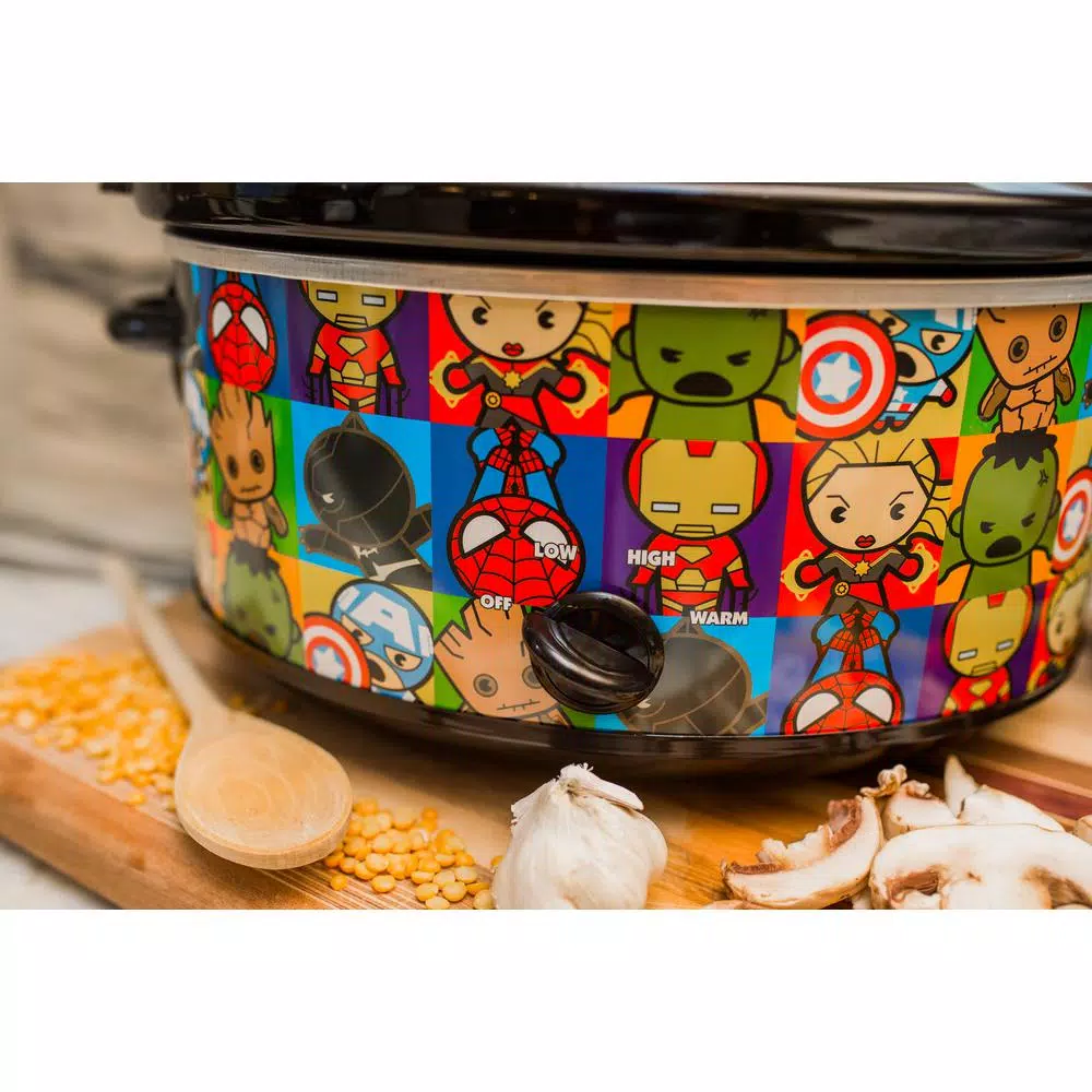 Cookers Uncanny Brands Marvel Kawaii 7qt. Slow Cooker Black 4 Cookers Uncanny Brands Marvel Kawaii 7qt. Slow Cooker Black - Image 2