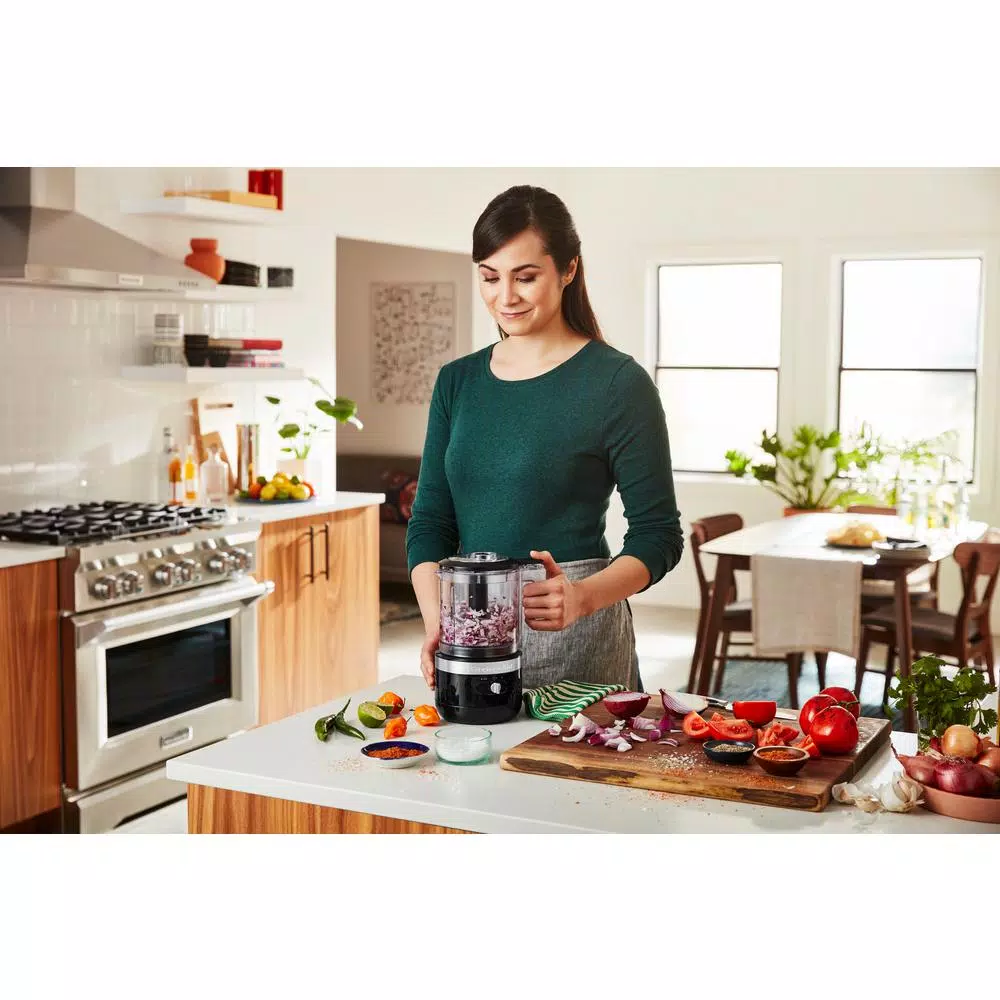 Food Processing KitchenAid Cordless 5-Cup Onyx Black Food Chopper 6 Food Processing KitchenAid Cordless 5-Cup Onyx Black Food Chopper - Image 4