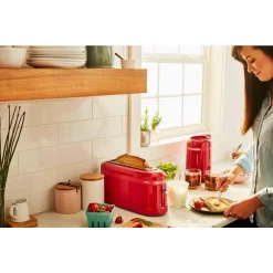 Toasters KitchenAid 100-Year Limited Edition Queen Of Hearts 2-Slice Passion Red Toaster -Dessert Makers Popular Store passion red kitchenaid pop up toasters kmt3115qhsd 76 1000