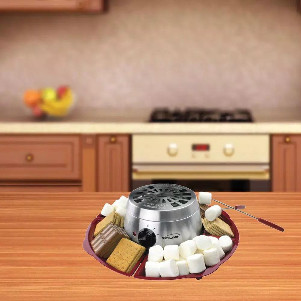 Dessert Makers Brentwood Appliances Silver/Red Indoor Electric Stainless Steel S’mores Maker With 4-Trays And 4-Roasting Forks 7 Dessert Makers Brentwood Appliances Silver/Red Indoor Electric Stainless Steel S’mores Maker With 4-Trays And 4-Roasting Forks - Image 5